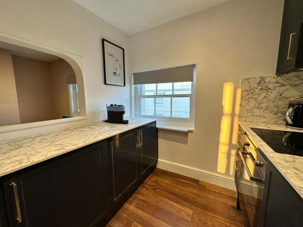 Funky 1 Bedroom Apartment Next To The Sea Hove Esterno foto