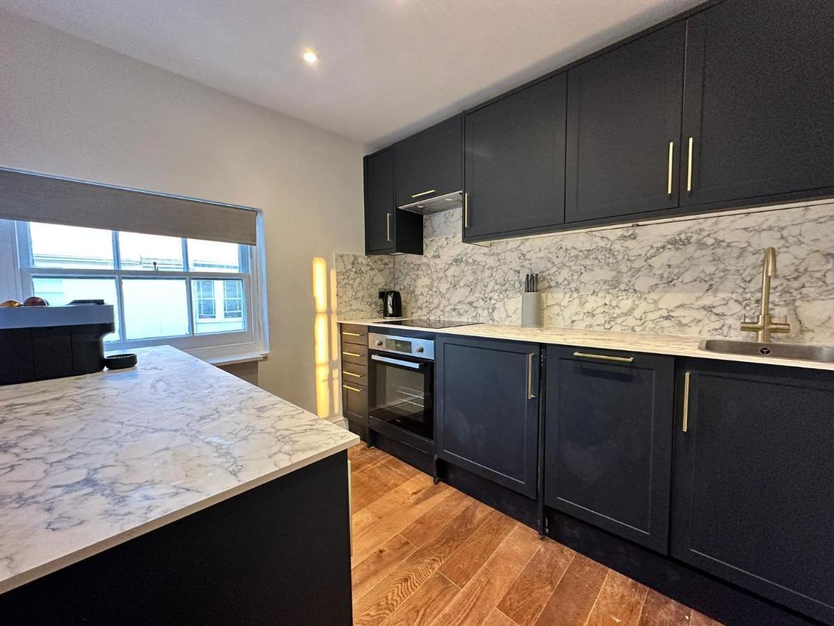 Funky 1 Bedroom Apartment Next To The Sea Hove Esterno foto